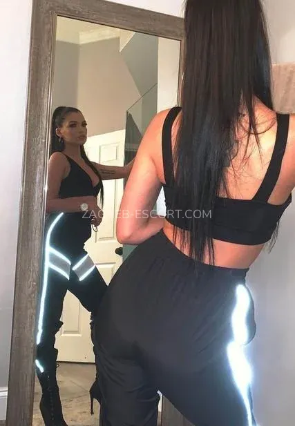 Zagreb Escort djevojka Honorata fotografija 1