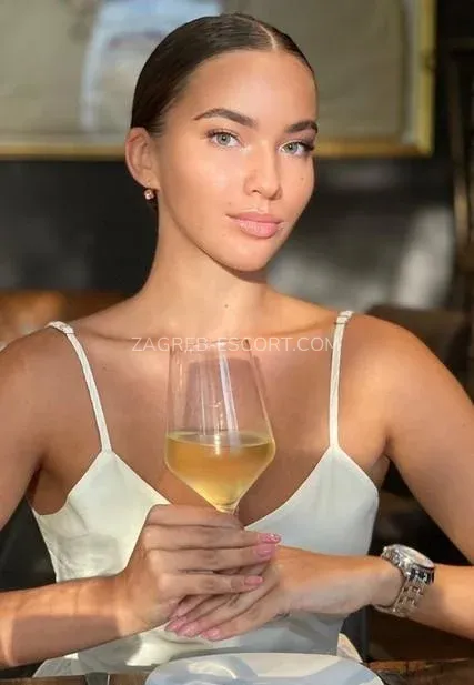Zagreb Escort djevojka Sara fotografija 5