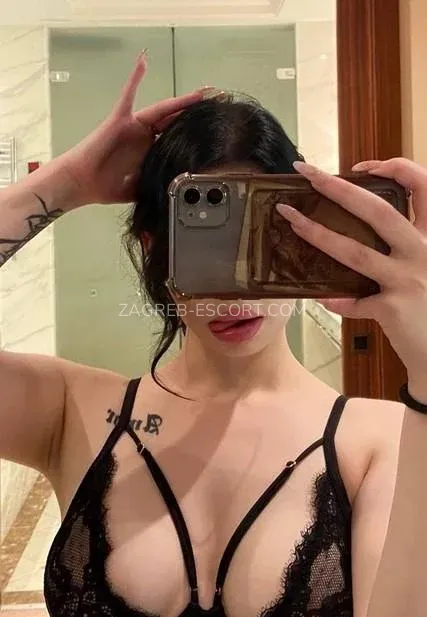 Zagreb Escort djevojka Camryn fotografija 4