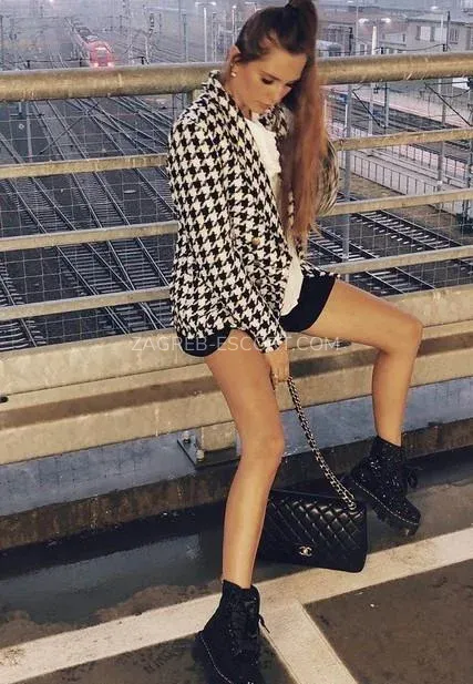 Zagreb Escort djevojka Malin fotografija 5