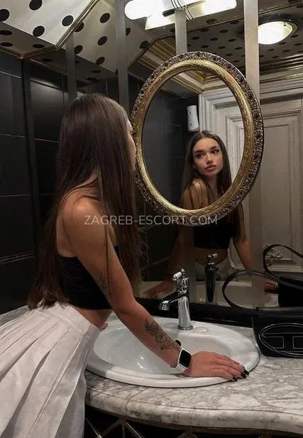 Zagreb Escort djevojka Lolita fotografija 7
