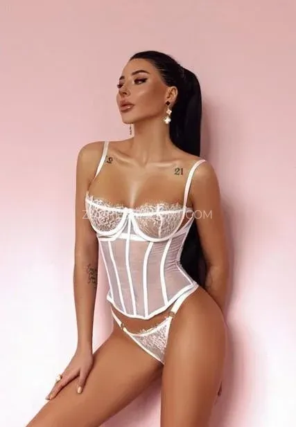 Zagreb Escort djevojka Gertrud fotografija 1